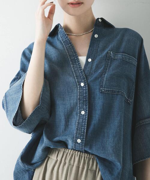 URBAN RESEARCH（アーバンリサーチ）の「ハーフスリーブシアーデニムシャツ（シャツ/ブラウス・レディース・ブルー/ブルー系その他・FREE）」の2枚目の写真