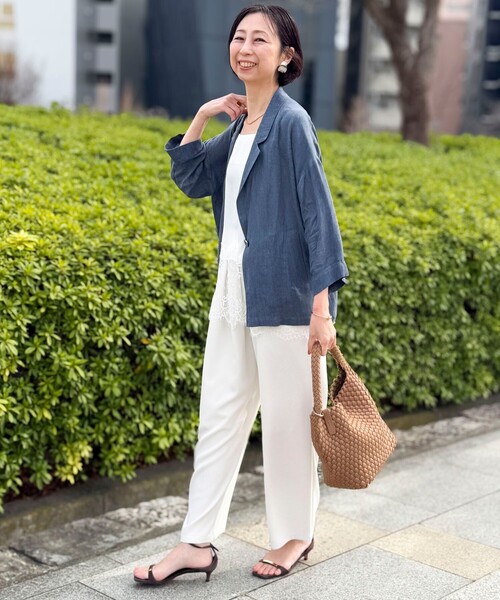 MICO COULIER(ミコクリエ)の「シアーデニムテーラージャケット(テーラードジャケット・レディース・チャコールグレー/ネイビー/サックスブルー・38)」の12枚目の写真