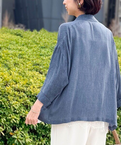 MICO COULIER(ミコクリエ)の「シアーデニムテーラージャケット(テーラードジャケット・レディース・チャコールグレー/ネイビー/サックスブルー・38)」の14枚目の写真