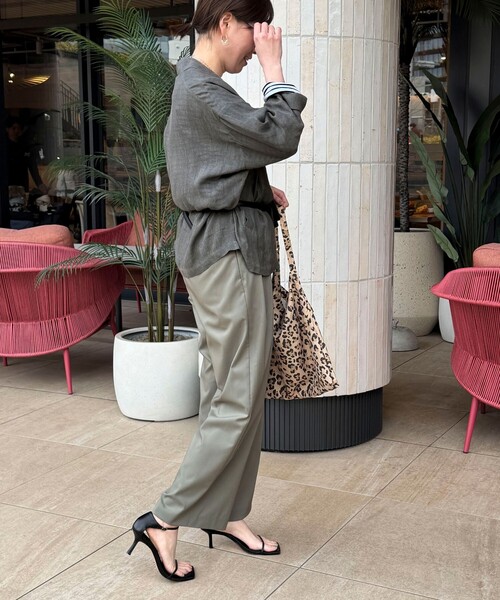 MICO COULIER(ミコクリエ)の「シアーデニムテーラージャケット(テーラードジャケット・レディース・チャコールグレー/ネイビー/サックスブルー・38)」の21枚目の写真