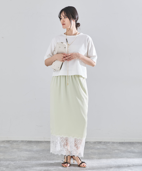 IENA(イエナ)の「クロップドTシャツ(Tシャツ/カットソー・レディース・ブラック/ブラウン系その他/ホワイト/レッド・FREE)」の21枚目の写真