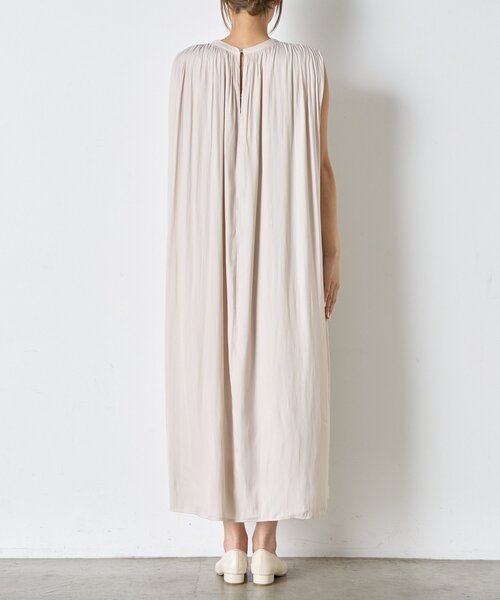 Jena espace merveilleux（ジェナ　エスパスメルヴェイユ）の「ベルト付きギャザーワンピ（ワンピース・レディース・ブラック/チャコールグレー/アイボリー・FREE）」の19枚目の写真