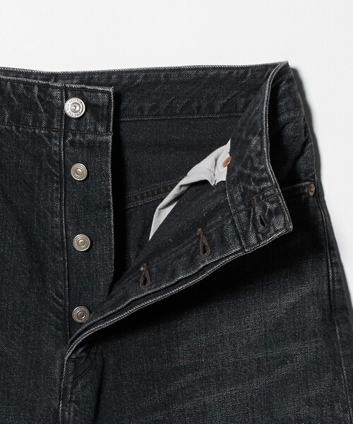 UNITED ARROWS（ユナイテッドアローズ）の「＜FILL THE BILL＞ルーズ ハーフ デニムパンツ（デニムパンツ・レディース・コバルトブルー/ブラック・26/28/27）」の14枚目の写真