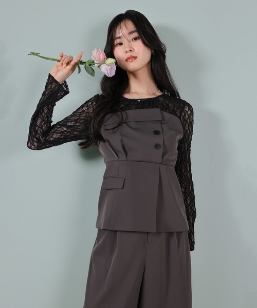 Kana（カナ）の「フラワーチュールペプラムビスチェドッキングパンツドレス2点セットアップ パーティー 結婚式 お呼ばれ オケージョン（パンツドレス・レディース・ブルー/チャコールグレー/ブラック・M）」の2枚目の写真