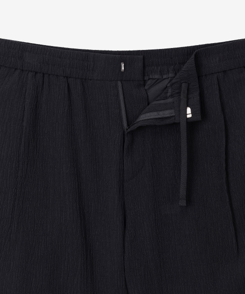 MINDBRIDGE（マインドブリッジ）の「リラックスフィットプリーツフルバンディングハーフパンツ MYHP3130（その他パンツ・メンズ・ブラック・36/34/32/30/29）」の5枚目の写真
