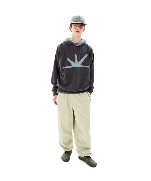 SUNLOVE(サンラブ)の「Daybreak Hoodie(パーカー・レディース・ブラウン/グリーン/チャコール/ネイビー/イエロー・S/M/L/XL)」の9枚目の写真