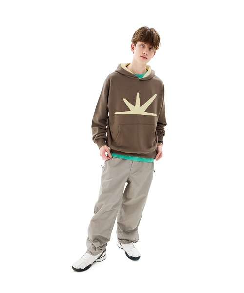 SUNLOVE(サンラブ)の「Daybreak Hoodie(パーカー・レディース・ブラウン/グリーン/チャコール/ネイビー/イエロー・S/M/L/XL)」の15枚目の写真