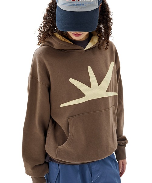 SUNLOVE(サンラブ)の「Daybreak Hoodie(パーカー・レディース・ブラウン/グリーン/チャコール/ネイビー/イエロー・S/M/L/XL)」の17枚目の写真
