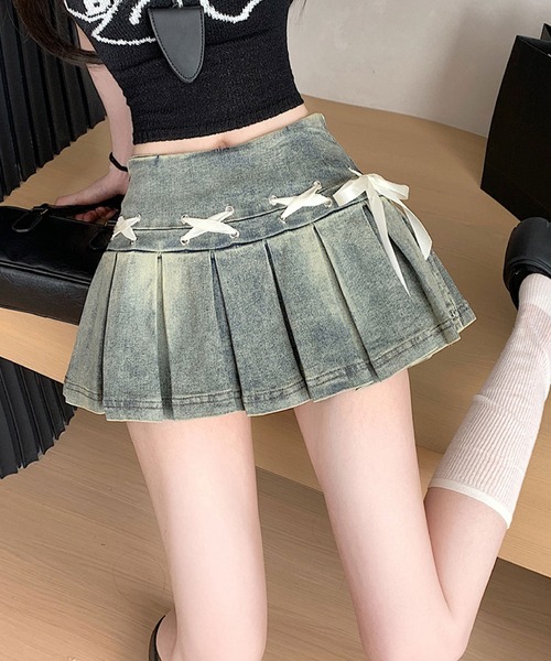 2ly2(トゥーリートゥー)の「デニム プリーツミニスカート レースアップ ハイウエスト 台形 インナーパンツ付き 韓国ファッション(デニムスカート・レディース・ブラック/ブルー・FREE)」の5枚目の写真