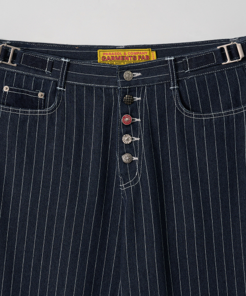 GARMENTS FAB（ガーメンツファブ）の「Pin Stripe Denim Pants (BLUE)（デニムパンツ・レディース・その他・MEDIUM/LARGE）」の3枚目の写真