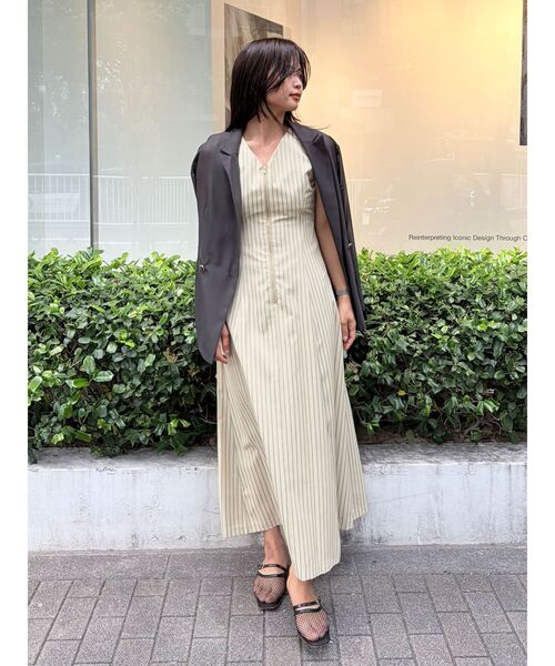 LAGUNAMOON(ラグナムーン)の「フロントZIPミックスカラーワンピース 【夏服】【オフィスカジュアル】(ワンピース・レディース・ブラック/アイボリー/ライトグリーン・MEDIUM/SMALL)」の12枚目の写真