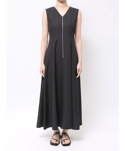 LAGUNAMOON(ラグナムーン)の「フロントZIPミックスカラーワンピース 【夏服】【オフィスカジュアル】(ワンピース・レディース・ブラック/アイボリー/ライトグリーン・MEDIUM/SMALL)」の19枚目の写真