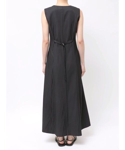 LAGUNAMOON（ラグナムーン）の「フロントZIPミックスカラーワンピース 【夏服】（ワンピース・レディース・ブラック/アイボリー/ライトグリーン・MEDIUM/SMALL）」の5枚目の写真