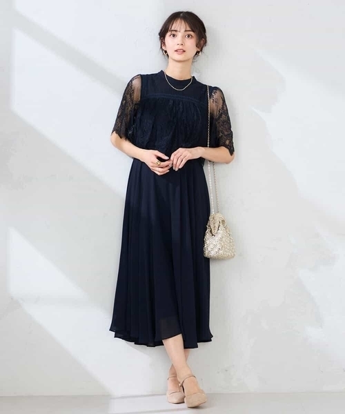 a.v.v(アーヴェヴェ)の「【結婚式/お呼ばれに】レースドッキングワンピース(ワンピース・レディース・ネイビー/ピンク/グリーン・38/36/40)」の10枚目の写真