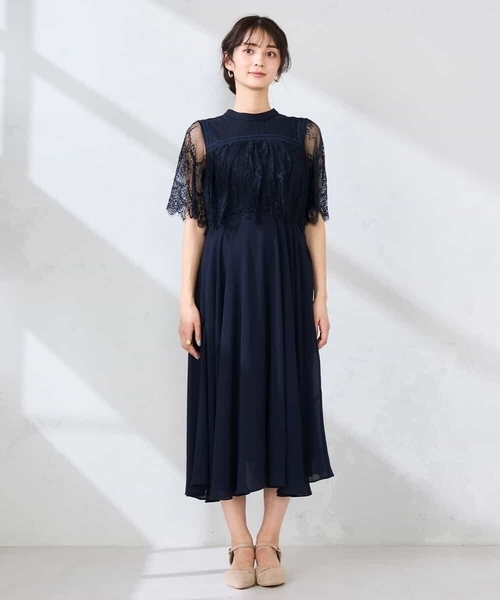 a.v.v(アーヴェヴェ)の「【結婚式/お呼ばれに】レースドッキングワンピース(ワンピース・レディース・ネイビー/ピンク/グリーン・38/36/40)」の14枚目の写真