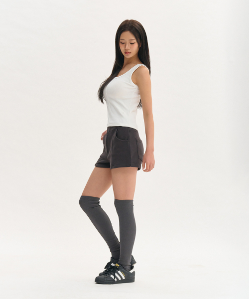 NINEZ(ナインゼット)の「シグネチャースリムスリーブレス(2カラー)(Tシャツ/カットソー・レディース・ホワイト/ブラック・SMALL/MEDIUM)」の6枚目の写真