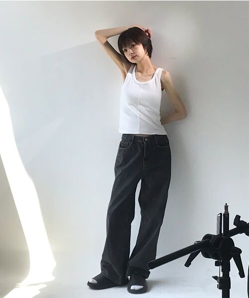 NINEZ(ナインゼット)の「シグネチャースリムスリーブレス(2カラー)(Tシャツ/カットソー・レディース・ホワイト/ブラック・SMALL/MEDIUM)」の15枚目の写真