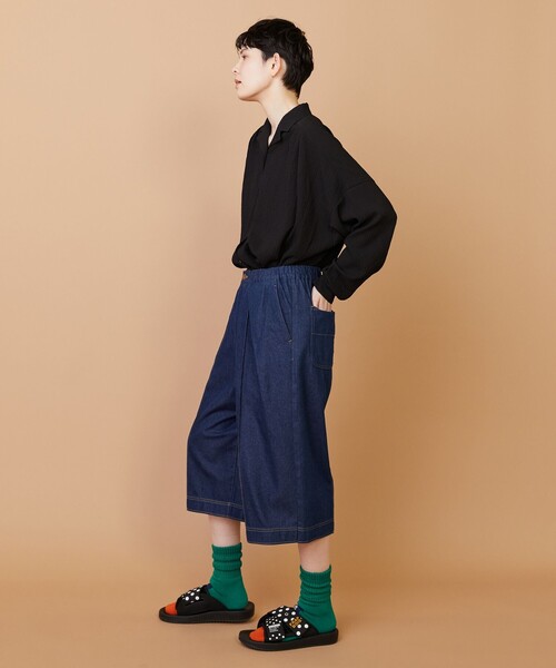 FRAPBOIS(フラボア)の「モイストデニム ハーフパンツ(その他パンツ・レディース・ブルー/ネイビー・2/1)」の10枚目の写真