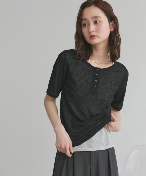 ad thie(アドティエ)の「シアー リブ ヘンリーネック トップス(Tシャツ/カットソー・レディース・ブラック/ピンク/ライトグレー・FREE)」の15枚目の写真