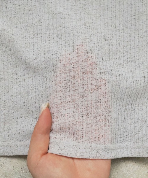 ad thie(アドティエ)の「シアー リブ ヘンリーネック トップス(Tシャツ/カットソー・レディース・ブラック/ピンク/ライトグレー・FREE)」の10枚目の写真