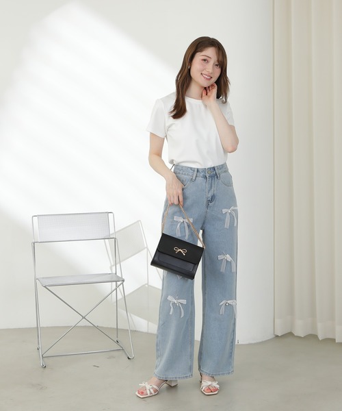 ASTORIA ODIER(アストリアオディール)の「ロゴ刺繍Tシャツ(Tシャツ/カットソー・レディース・ブラック/ホワイト・MEDIUM)」の7枚目の写真