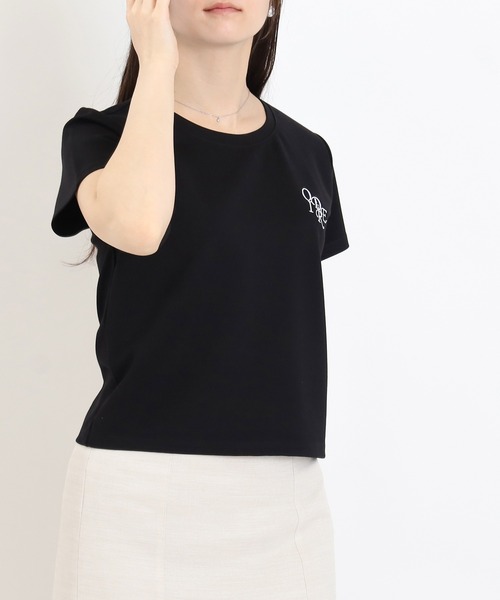 ASTORIA ODIER(アストリアオディール)の「ロゴ刺繍Tシャツ(Tシャツ/カットソー・レディース・ブラック/ホワイト・MEDIUM)」の9枚目の写真