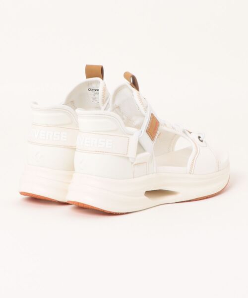 CONVERSE(コンバース)の「《CONVERSE》CAVESTAR SLIT SLIDE SANDAL DM ケイブスター スリットスライド サンダル DM(サンダル・レディース・ブラック/ホワイト・24.5cm/24.0cm/23.5cm/23.0cm)」の3枚目の写真