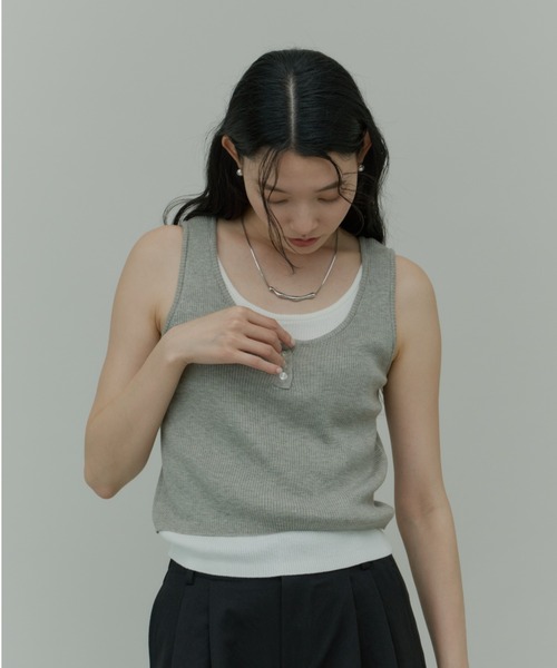 Plumel(プルメル)の「Bi-color Layered Tank Top / バイカラーレイヤードタンクトップ(Tシャツ/カットソー・レディース・ホワイト/ライトブルー/グレー・MEDIUM)」の22枚目の写真