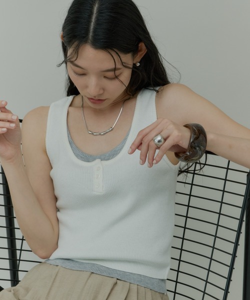 Plumel(プルメル)の「Bi-color Layered Tank Top / バイカラーレイヤードタンクトップ(Tシャツ/カットソー・レディース・ホワイト/ライトブルー/グレー・MEDIUM)」の13枚目の写真