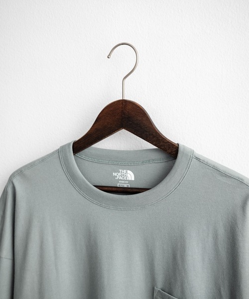 THE NORTH FACE(ザノースフェイス)の「日本未展開モデル THE NORTH FACE ザ・ノースフェイス WHITE LABEL ホワイトレーベル POCKET S/S R/TEE オーバーサイズ胸ポケット付き半袖Tシャツ(Tシャツ/カットソー・メンズ・ホワイト/ブラック/グレイッシュブルー・XXL/XL/M/L)」の7枚目の写真