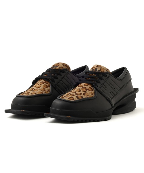 adidas(アディダス)の「adidas FORUM SQ LOAFER W / アディダス フォーラム SQ ローファー W(スニーカー・レディース・ブラック×ベージュ・22.5cm/23.0cm/23.5cm/24.0cm/24.5cm/25.0cm/25.5cm/26.0cm/26.5cm/27.0cm/27.5cm)」の2枚目の写真