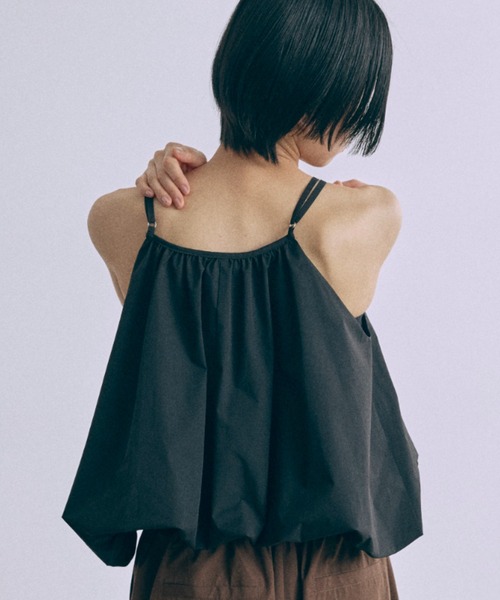 EN NEUME(エンノイム)の「Water-Repellent Balloon Cami(キャミソール・レディース・アイボリー/ブラック/ブラウン・FREE)」の10枚目の写真