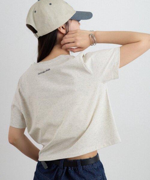 COLONY 2139（コロニートゥーワンスリーナイン）の「【WEB限定/リバイバル】バックロゴ刺繍コンパクトTシャツ（Tシャツ/カットソー・レディース・イエロー/オフホワイト/アイボリー/ベビーピンク・FREE）」の3枚目の写真