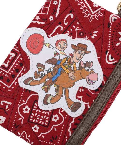 Disney(ディズニー)の「【TOY STORY】バンダナ柄ミニポーチチャーム(その他小物・レディース・レッド・FREE)」の18枚目の写真