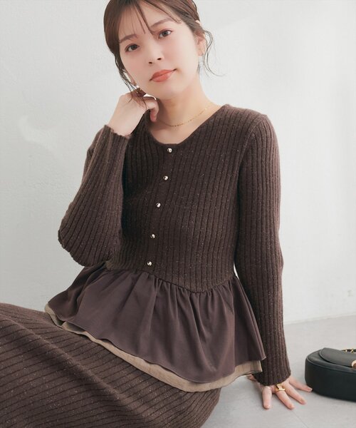 natural couture(ナチュラルクチュール)の「【6/12~6/14限定受注販売】異素材ラメペプラムニット(ニット/セーター・レディース・ミント/ブラック/ブラウン/チャコールグレー/アイボリー・FREE)」の4枚目の写真