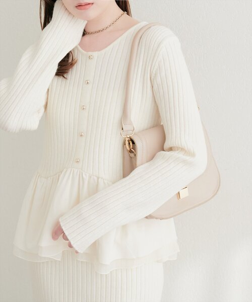 natural couture(ナチュラルクチュール)の「【6/12~6/14限定受注販売】異素材ラメペプラムニット(ニット/セーター・レディース・ミント/ブラック/ブラウン/チャコールグレー/アイボリー・FREE)」の1枚目の写真