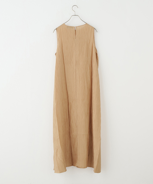 IENA（イエナ）の「ESTHE/エステ Sheer Pleated Maxi Dress ワンピース 252-3200B（ワンピース・レディース・ベージュ・FREE）」の8枚目の写真