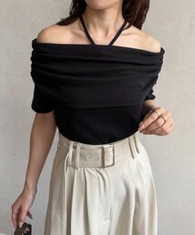 ホルター付きオフショルプルオーバー