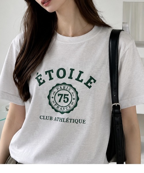 sowme.(ソウミー)の「古着風に着回せる◎【フレンチカレッジロゴ ベーシック Tシャツ】(Tシャツ/カットソー・レディース・オートミール/ベージュ系その他・SMALL/MEDIUM/LARGE)」の1枚目の写真