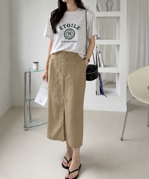 sowme.(ソウミー)の「古着風に着回せる◎【フレンチカレッジロゴ ベーシック Tシャツ】(Tシャツ/カットソー・レディース・オートミール/ベージュ系その他・SMALL/MEDIUM/LARGE)」の6枚目の写真