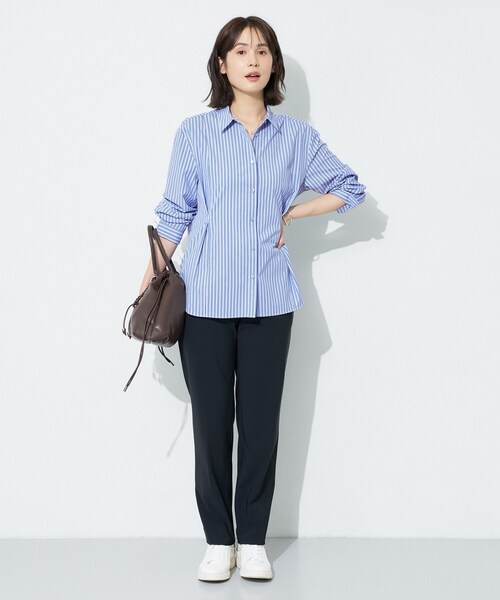 INDIVI(インディヴィ)の「【UV/接触冷感/高ストレッチ】フロントタックシャツ(シャツ/ブラウス・レディース・ホワイト/サックスブルー系・05/13/15 /19/34/38)」の10枚目の写真