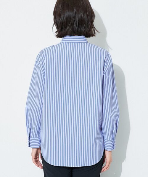 INDIVI(インディヴィ)の「【UV/接触冷感/高ストレッチ】フロントタックシャツ(シャツ/ブラウス・レディース・ホワイト/サックスブルー系・05/13/15 /19/34/38)」の14枚目の写真