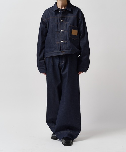 Lui's(ルイス)の「【Neucon】FRONT PATCH WIDE-LEG JEANS / フロントパッチワイドレッグデニムパンツ / セットアップ対応(デニムパンツ・メンズ・インディゴブルー/ブラック・1/2)」の8枚目の写真