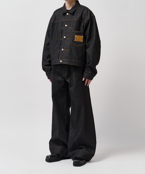 Lui's(ルイス)の「【Neucon】FRONT PATCH WIDE-LEG JEANS / フロントパッチワイドレッグデニムパンツ / セットアップ対応(デニムパンツ・メンズ・インディゴブルー/ブラック・1/2)」の18枚目の写真