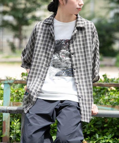 EKAL(エカル)の「『速乾』パナマライク リラックスチェックシャツ(シャツ/ブラウス・レディース・グレー系その他/ベージュ系その他・ONE)」の1枚目の写真