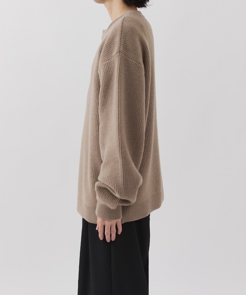 CULLNI(クルニ)の「【CULLNI for Lui's】ハーフジップニット(ニット/セーター・メンズ・ブラック/ベージュ/グレー・1/2)」の22枚目の写真