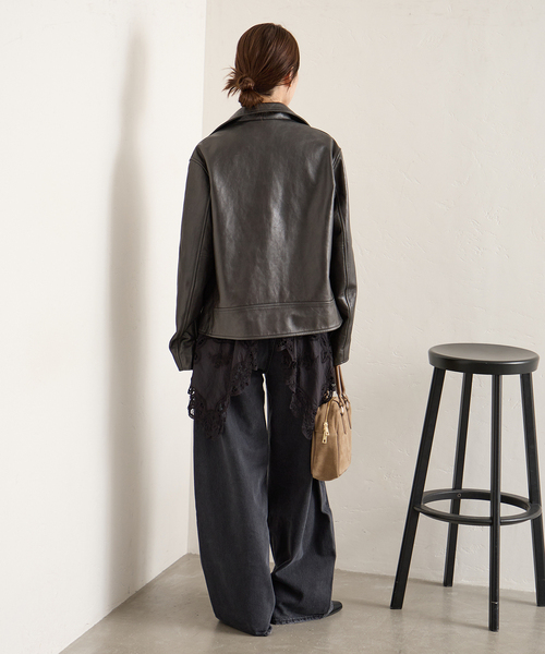 schott(ショット)の「別注【Schott/ショット】for JS ラムレザー ダブルライダース ジャケット(ライダースジャケット・レディース・ブラック・MEDIUM/LARGE)」の18枚目の写真