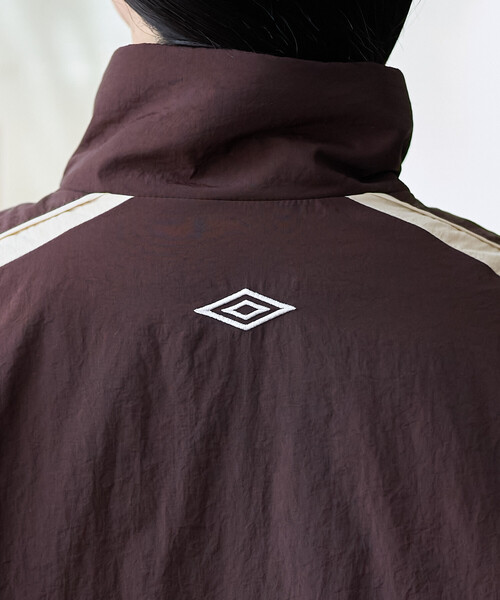 FREAK'S STORE(フリークスストア)の「UMBRO × FREAK'S STORE/アンブロ 別注 Padding Track Jacket/別注 パディング トラックジャケット/中綿トラックジャケット(その他アウター・レディース・ナチュラル/ダークブラウン/ブラウン・フリ-)」の14枚目の写真