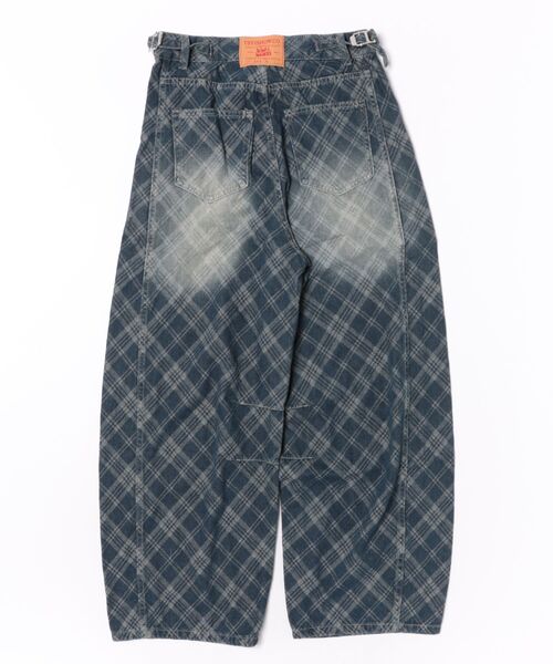 Ritzy(リッツィー)の「ウォッシュドチェックワイドデニムパンツ(デニムパンツ・レディース・ネイビー・M)」の9枚目の写真