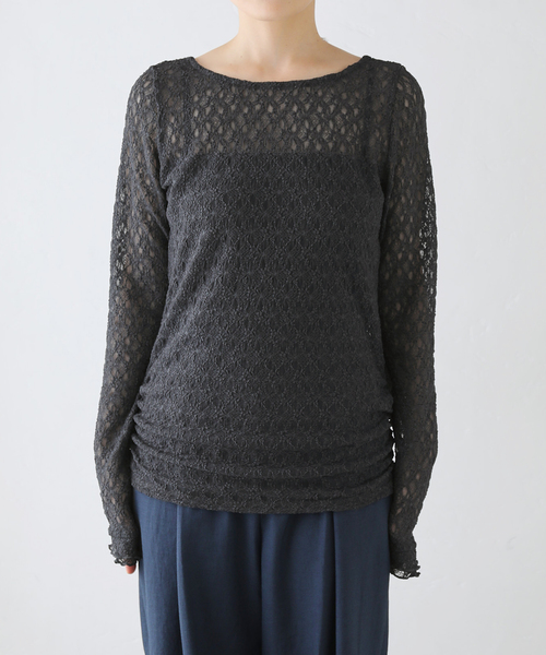 La TOTALITE(ラトータリテ)の「【洗える】袖メローカットソー(Tシャツ/カットソー・レディース・チャコールグレー/アイボリー/ブラック・FREE)」の16枚目の写真
